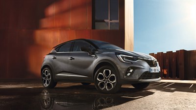 front right side of a renault caprtur